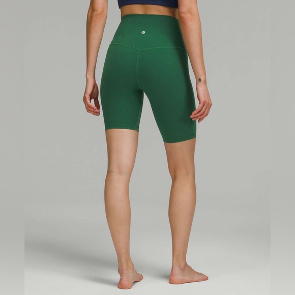lululemon athletica Pants - lululemon athletica Align High Rise Short 8” in Everglade Green Size: 0